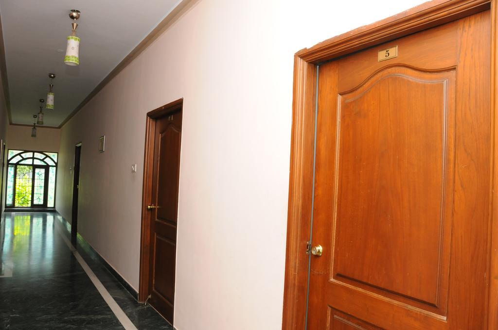 Lloyds Serviced Apartments,Krishna Street,T Nagar Chennai Chambre photo