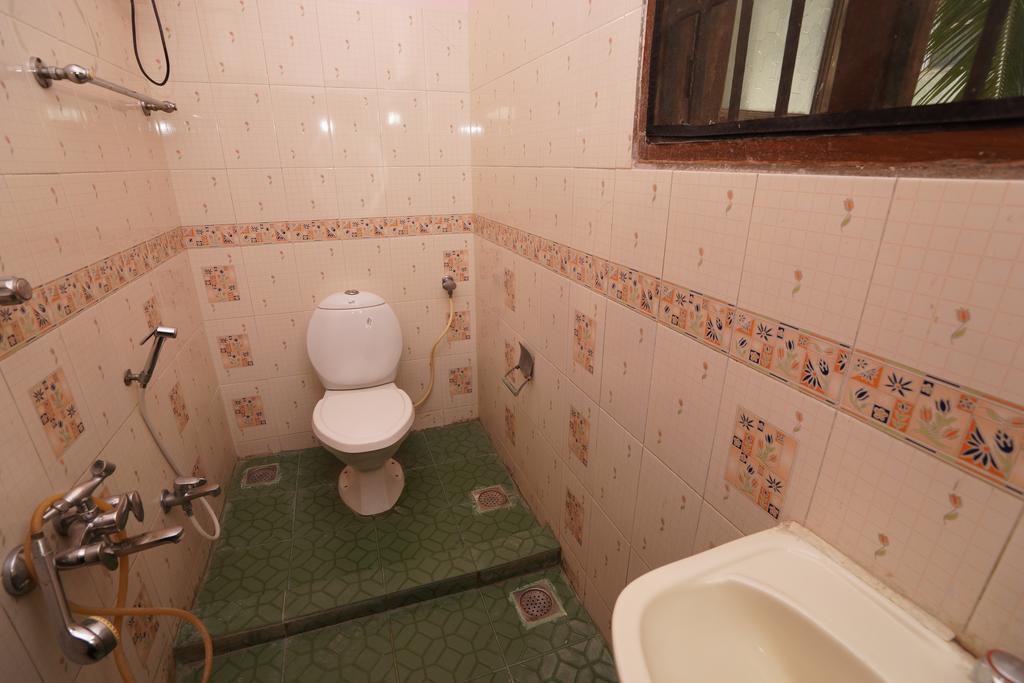 Lloyds Serviced Apartments,Krishna Street,T Nagar Chennai Extérieur photo